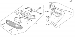 REAR COMBINATION LIGHT / REAR MUDGUARD