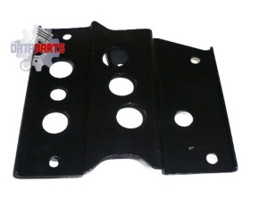 BRACKET, FRONT AXLE